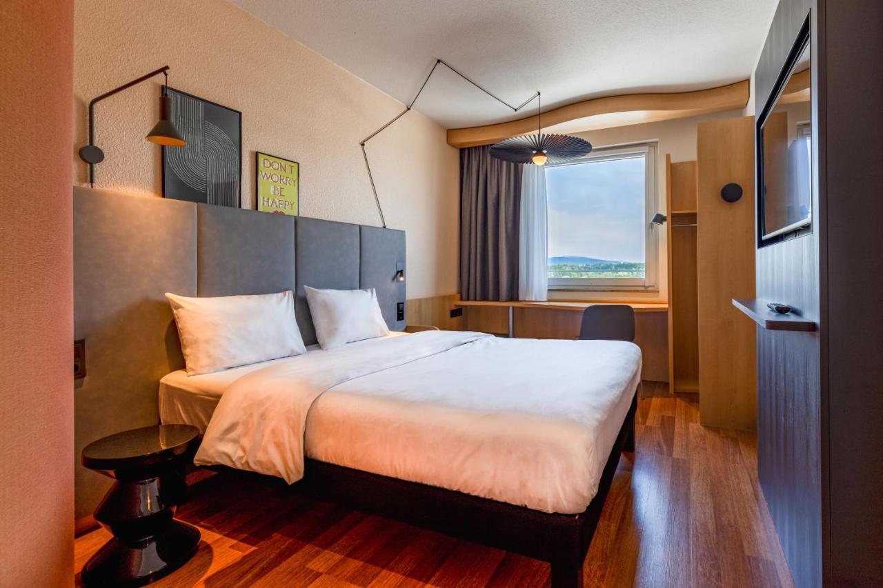 Ibis Hotel Friedrichshafen Airport Messe Esterno foto