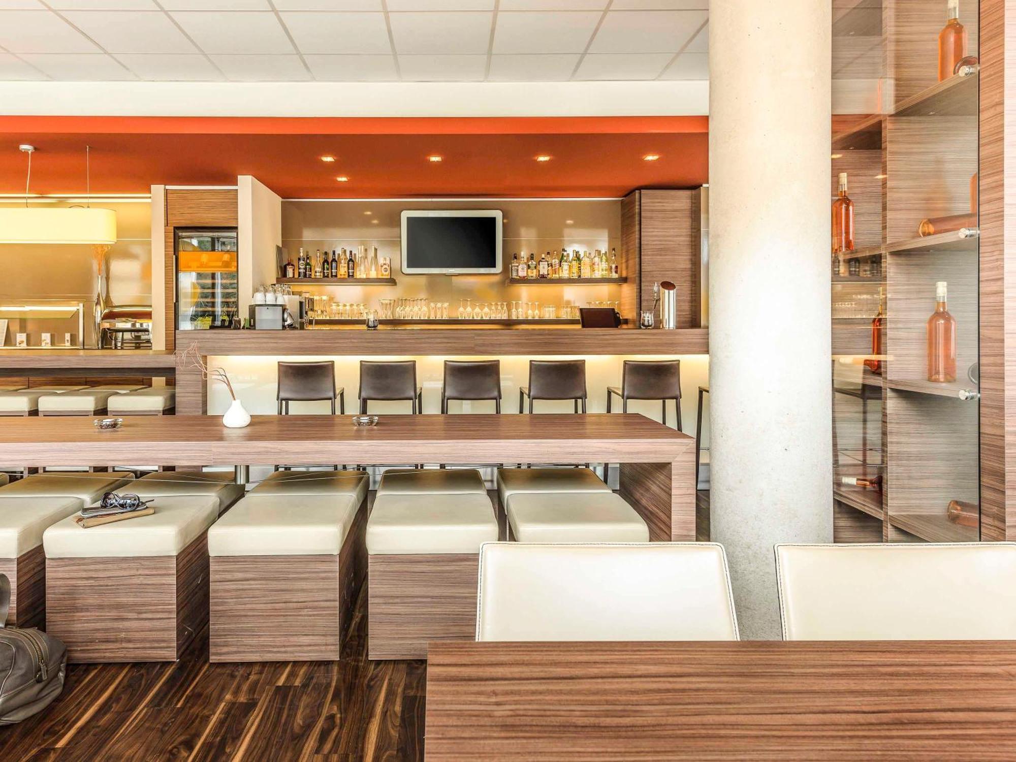 Ibis Hotel Friedrichshafen Airport Messe Esterno foto
