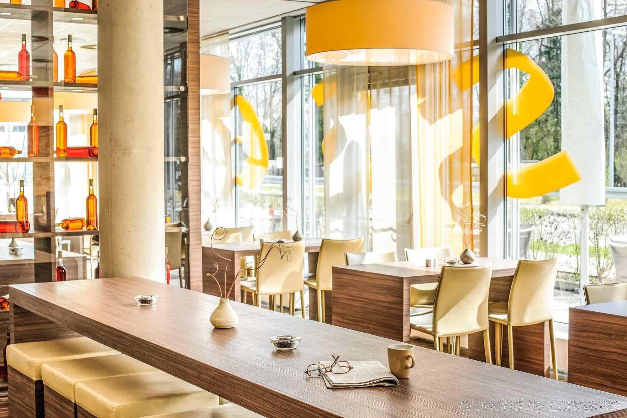 Ibis Hotel Friedrichshafen Airport Messe Esterno foto